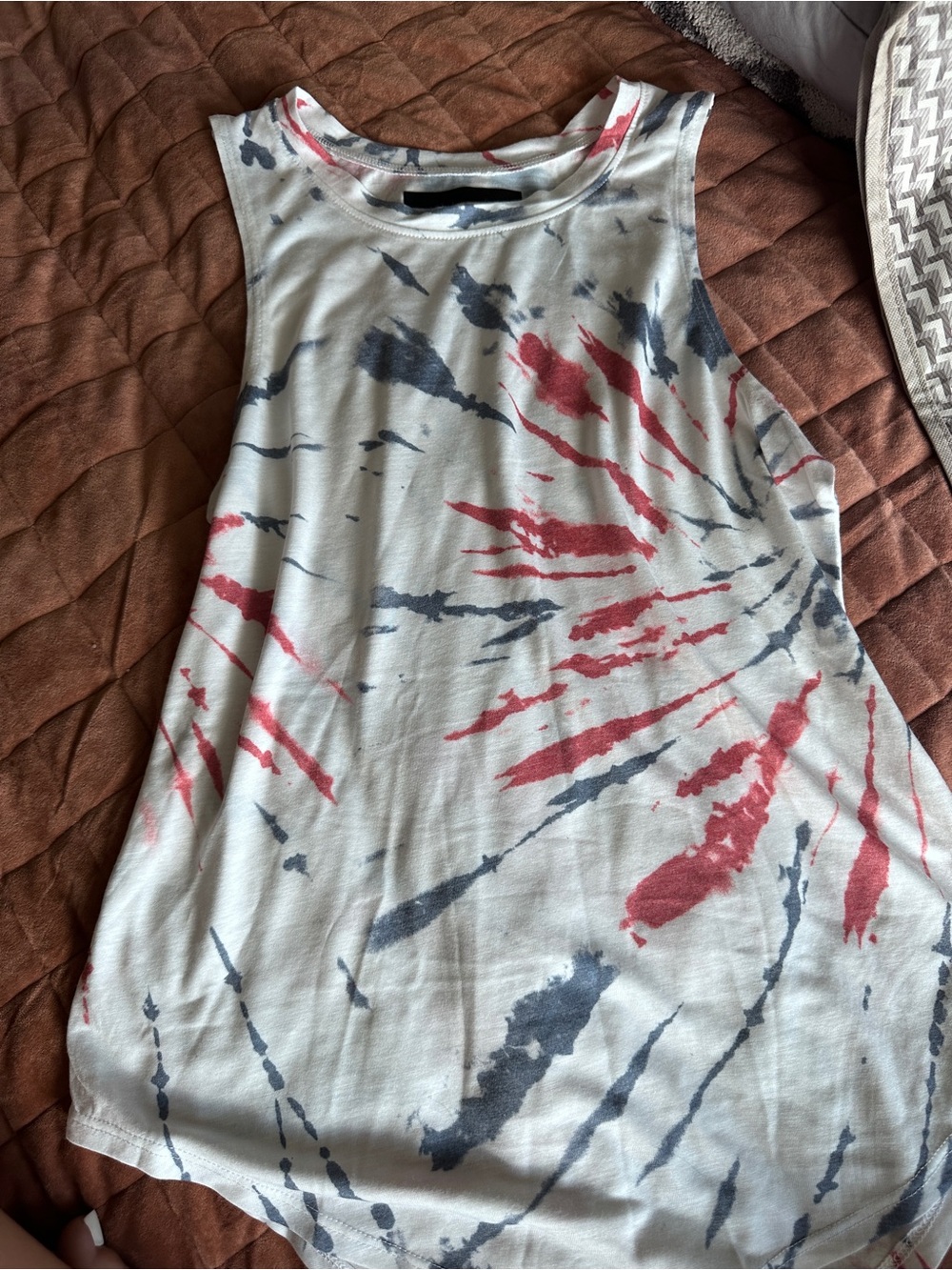 Women’s White Tie-Dye Sleeveless Tank Top with Red and Gray Accents